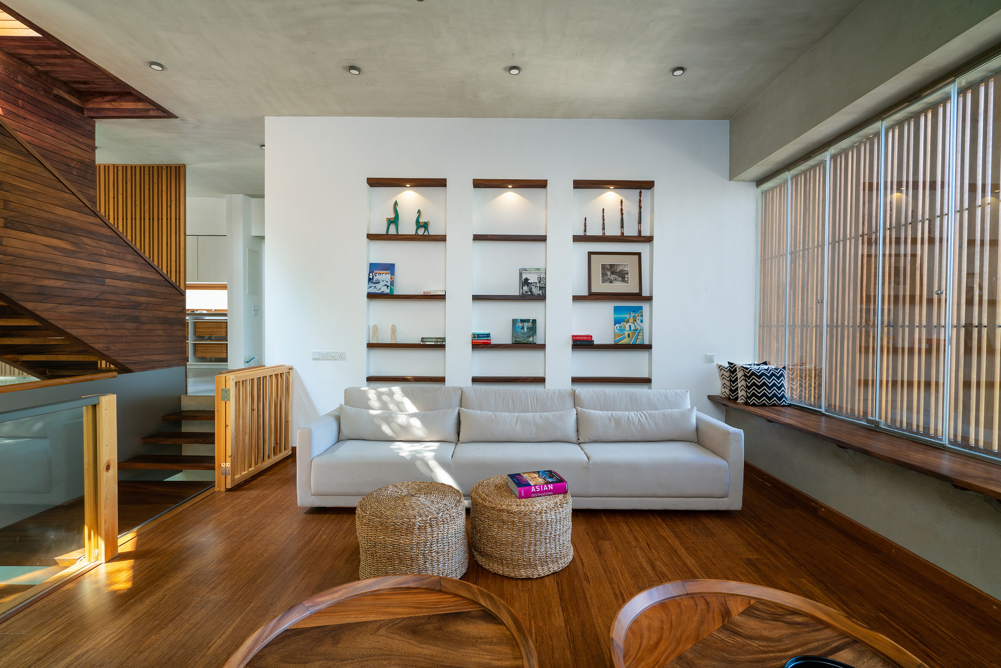 Casa De Silva: The Soul-Soothing Home of Tropical Modernism in Sri Lanka